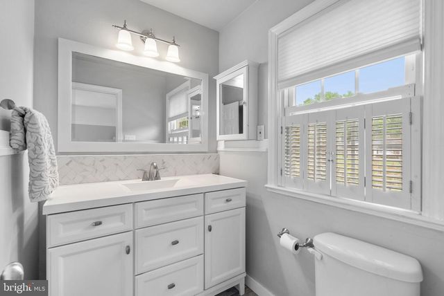 9006 CRESTLEIGH RD, Ellicott City, MD 21042
