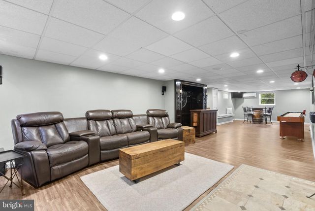 9006 CRESTLEIGH RD, Ellicott City, MD 21042