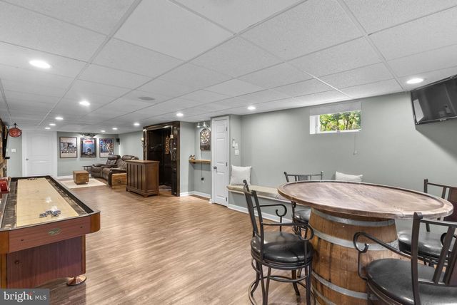 9006 CRESTLEIGH RD, Ellicott City, MD 21042