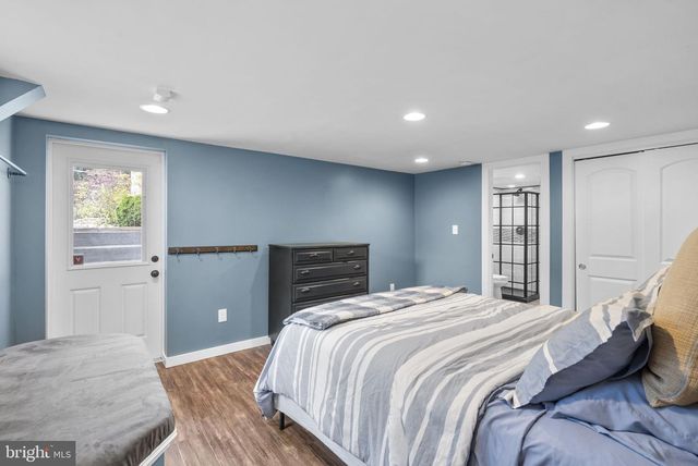 9006 CRESTLEIGH RD, Ellicott City, MD 21042