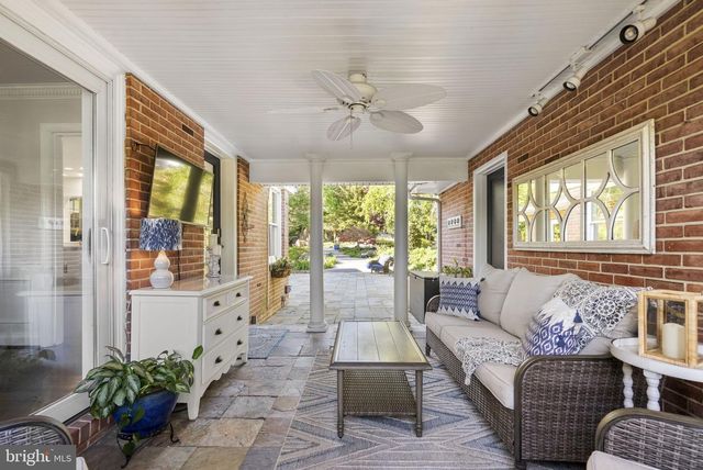 9006 CRESTLEIGH RD, Ellicott City, MD 21042