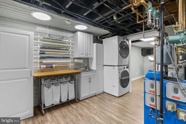 9006 CRESTLEIGH RD, Ellicott City, MD 21042