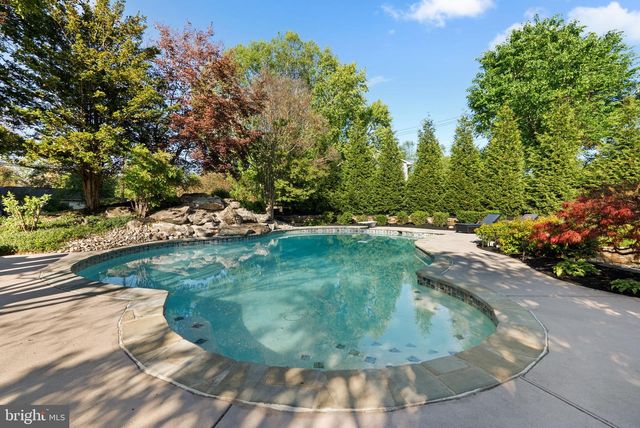 9006 CRESTLEIGH RD, Ellicott City, MD 21042