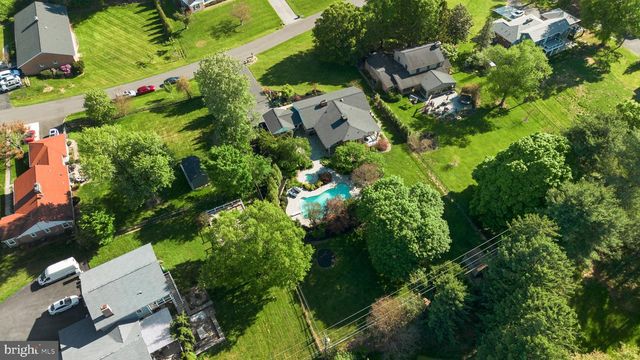 9006 CRESTLEIGH RD, Ellicott City, MD 21042