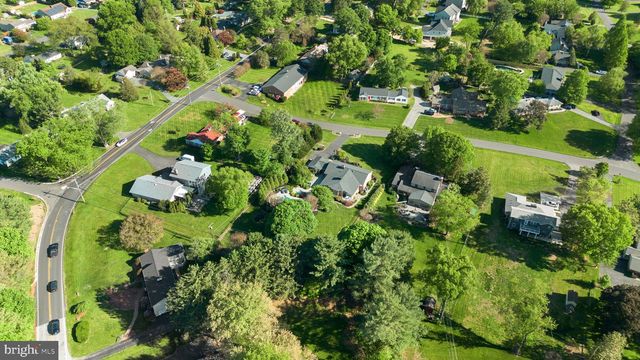 9006 CRESTLEIGH RD, Ellicott City, MD 21042