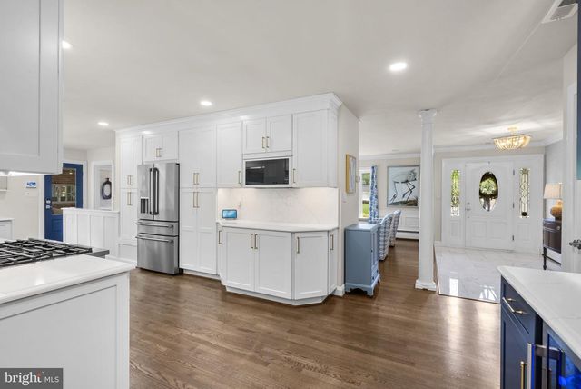 9006 CRESTLEIGH RD, Ellicott City, MD 21042