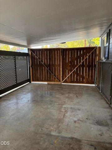 1029 NE Madrone Street, Grants Pass, OR 97526