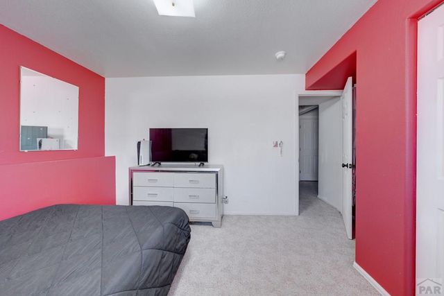 299 S Falcon Dr, Pueblo, CO 81007