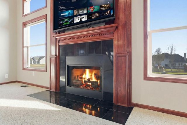 8921 Laurel Way, Pickerington, OH 43147