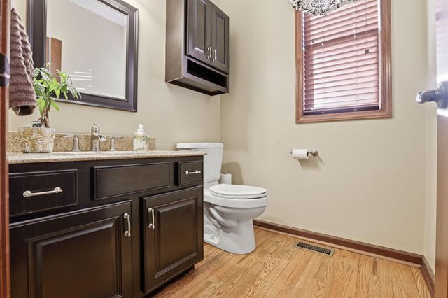 8921 Laurel Way, Pickerington, OH 43147