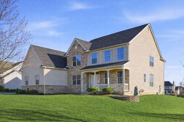 8921 Laurel Way, Pickerington, OH 43147