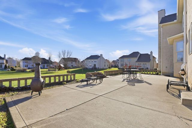 8921 Laurel Way, Pickerington, OH 43147