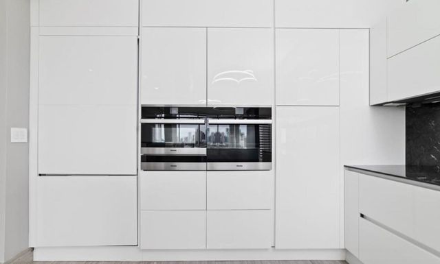 3333 Allen Pkwy 1506, Houston, TX 77019