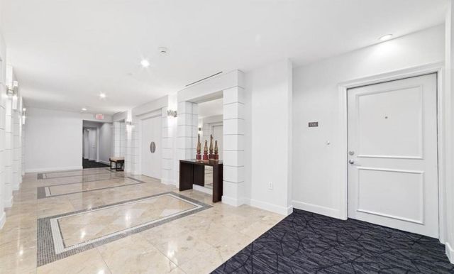 3333 Allen Pkwy 1506, Houston, TX 77019