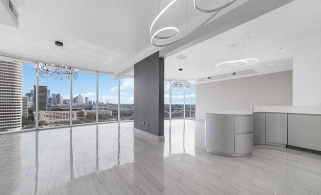 3333 Allen Pkwy 1506, Houston, TX 77019