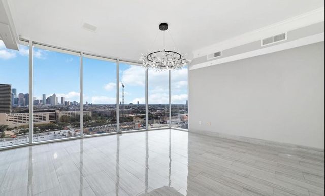 3333 Allen Pkwy 1506, Houston, TX 77019