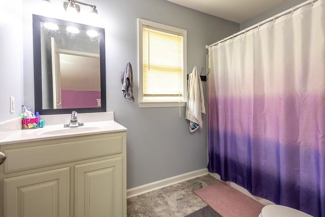 11905 COUNTRY VALLEY CV, Arlington, TN 38002