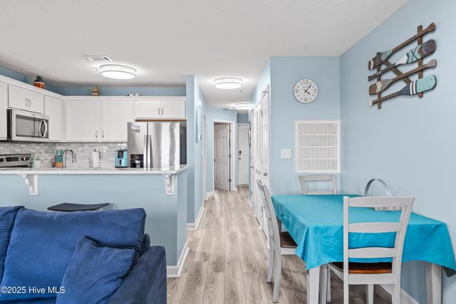 790 New River Inlet Road Unit 202b, Sneads Ferry, NC 28460