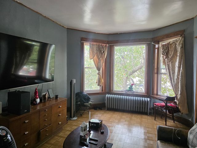 1465 N Kedvale Avenue, Chicago, IL 60651
