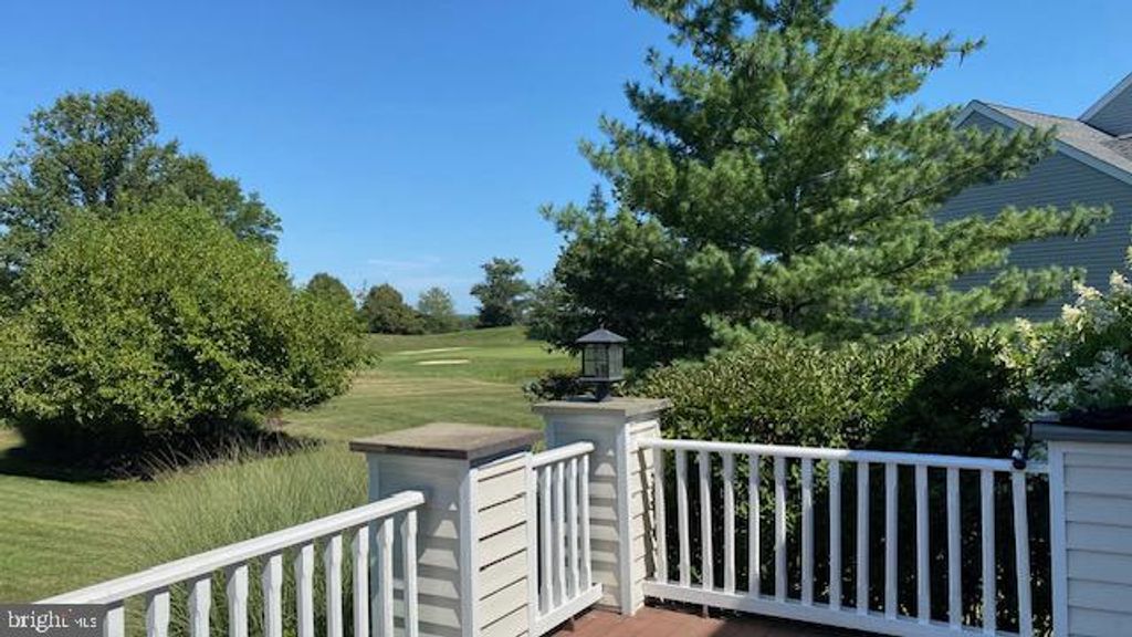 7 SPYGLASS RD, Skillman, NJ 08558