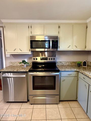 200 First Street, Williamston, NC 27892