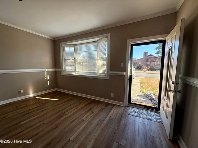 200 First Street, Williamston, NC 27892