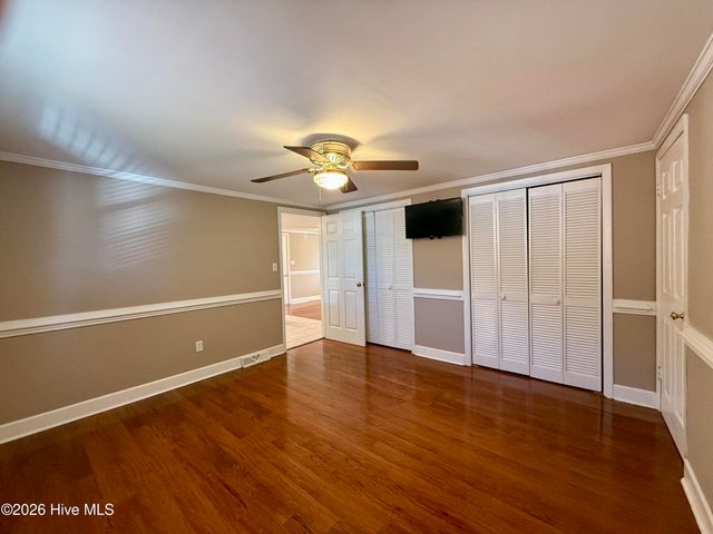 200 First Street, Williamston, NC 27892