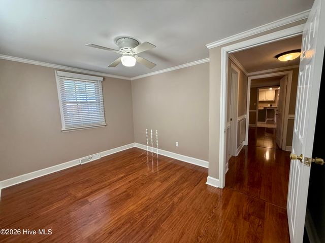 200 First Street, Williamston, NC 27892