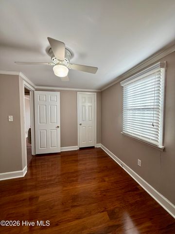 200 First Street, Williamston, NC 27892