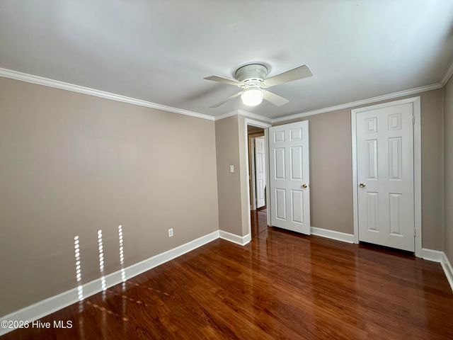 200 First Street, Williamston, NC 27892