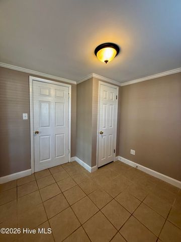 200 First Street, Williamston, NC 27892