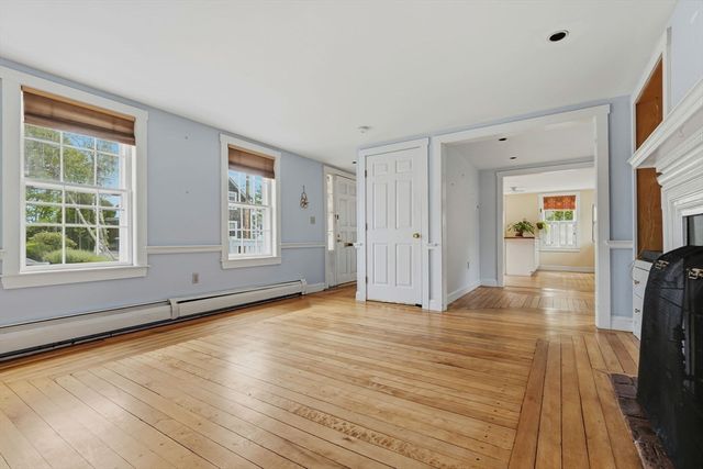9 Mount Vernon, Marblehead, MA 01945
