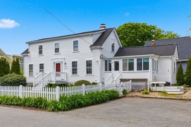 9 Mount Vernon, Marblehead, MA 01945