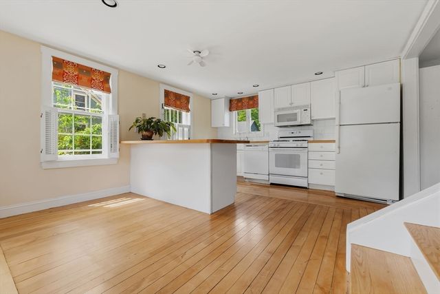 9 Mount Vernon, Marblehead, MA 01945