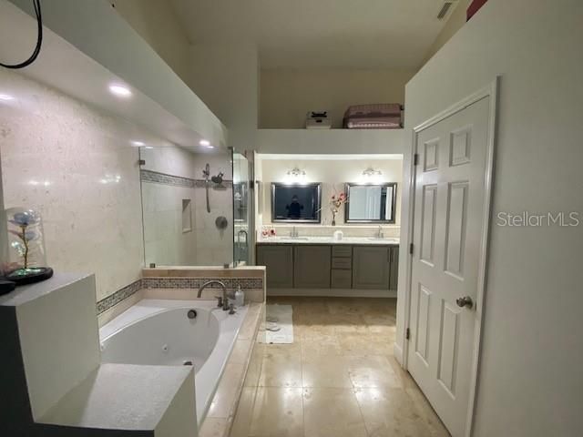 2213 RIO PINAR LAKES BOULEVARD, Orlando, FL 32822