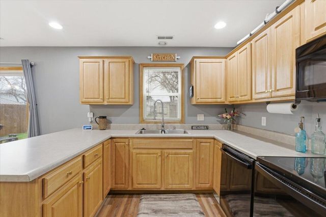 2622 3RD Avenue, Council Bluffs, IA 51501