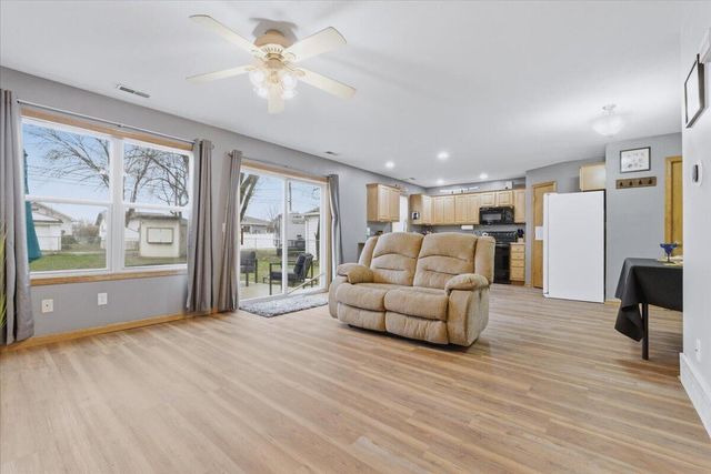 2622 3RD Avenue, Council Bluffs, IA 51501