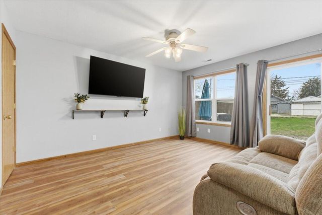 2622 3RD Avenue, Council Bluffs, IA 51501