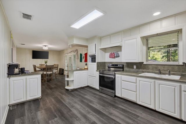 925 Maryland Drive, Athens, TX 75751
