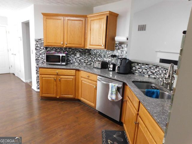 2941 Michelle Lee Drive, Dacula, GA 30019