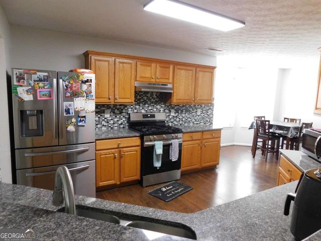2941 Michelle Lee Drive, Dacula, GA 30019