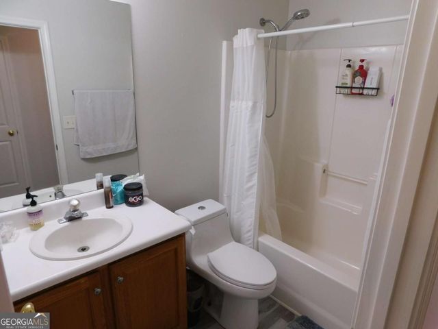 2941 Michelle Lee Drive, Dacula, GA 30019