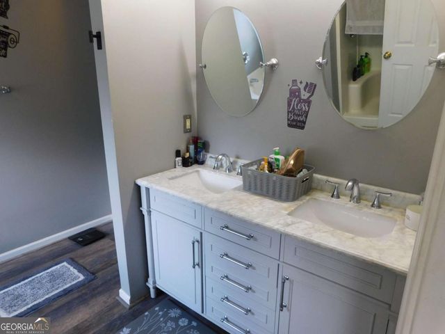 2941 Michelle Lee Drive, Dacula, GA 30019