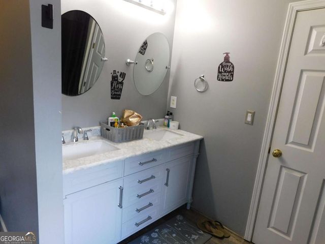 2941 Michelle Lee Drive, Dacula, GA 30019