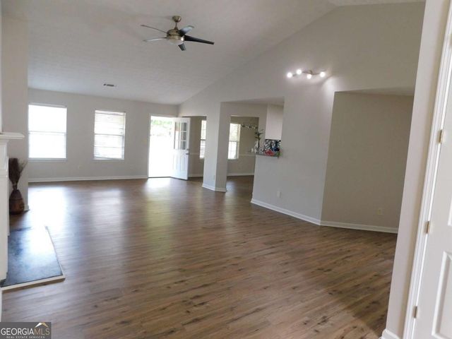 2941 Michelle Lee Drive, Dacula, GA 30019
