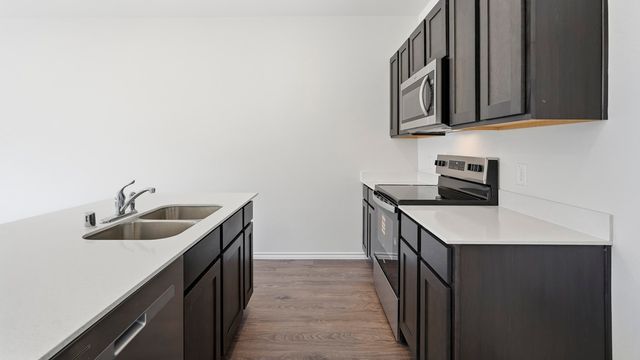 223 Tall Cedar Way, Princeton, TX 75407