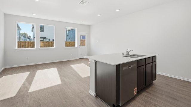 223 Tall Cedar Way, Princeton, TX 75407