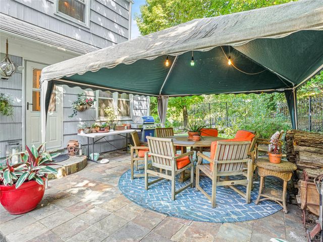 1035 Shore Acres Drive, Mamaroneck, NY 10543