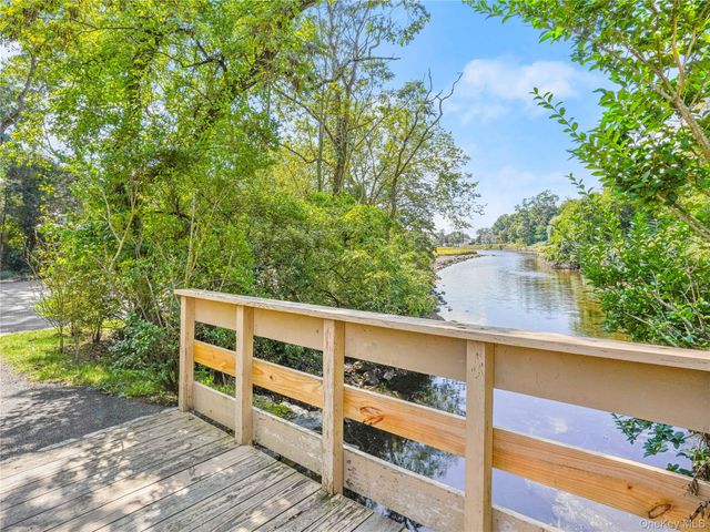1035 Shore Acres Drive, Mamaroneck, NY 10543
