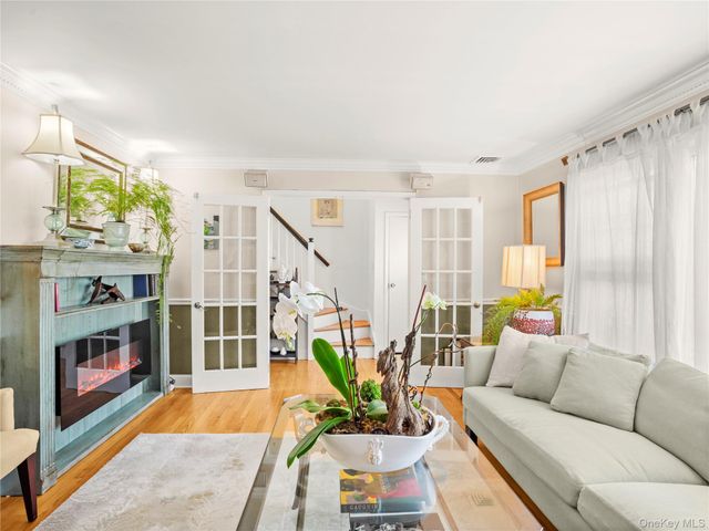 1035 Shore Acres Drive, Mamaroneck, NY 10543
